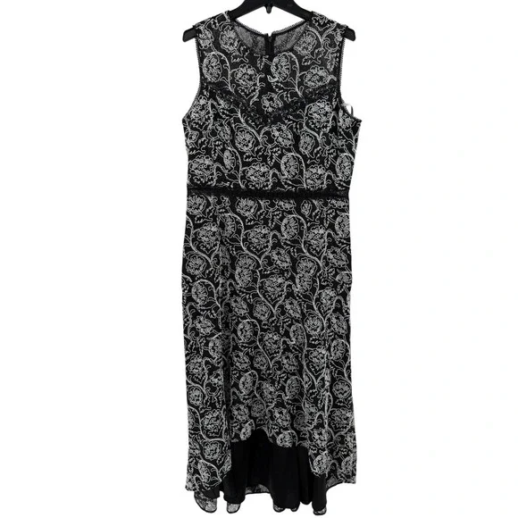 ML Monique Lhuillier Petra Lace Midi Dress Size 16 Black White Floral Lace  Trim - threedaughtersproperties.com